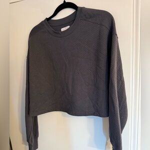 Colsie Charcoal Cropped Sweatshirt